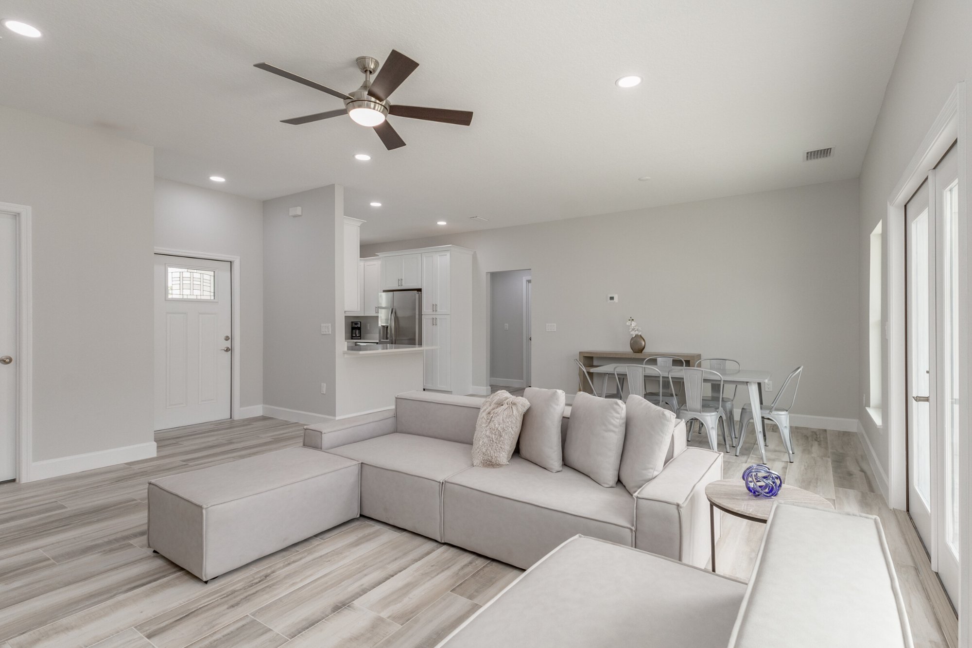 1380 Elmira - Interior 28