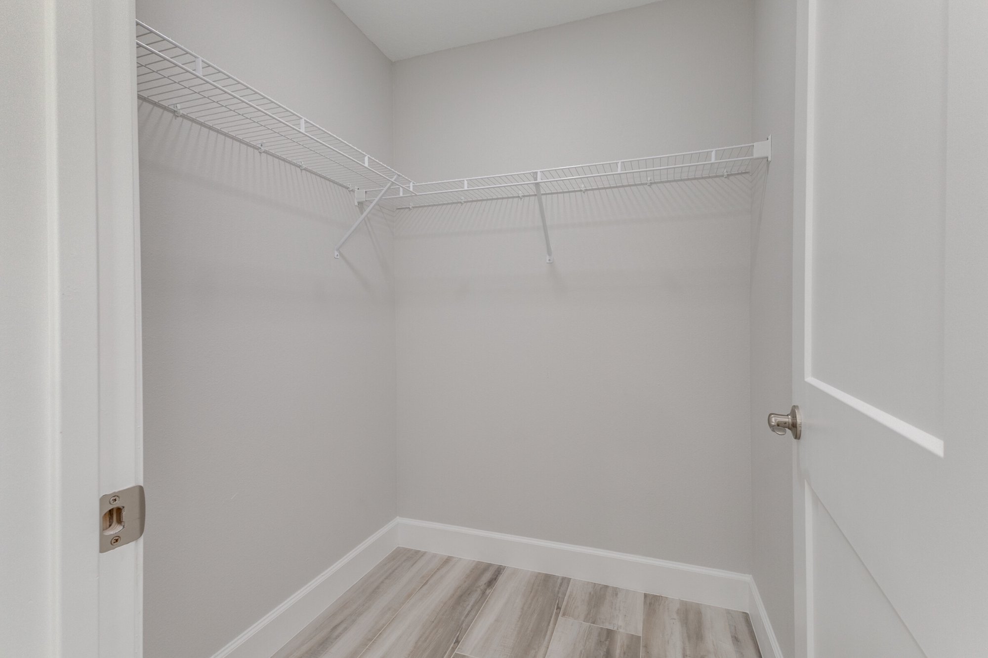 1380 Elmira - Interior 44